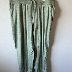 American Eagle Light Green Sweat Pants - Super Comfy - Excellent Condition